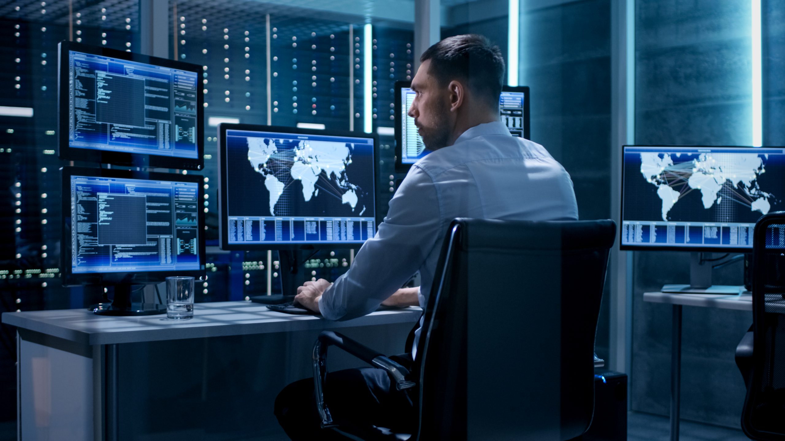 Technical,Controller,Working,At,His,Workstation,With,Multiple,Displays.,Displays